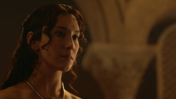 extant_GameOfThrones_3x07-TheBearAndTheMaidenFair_2727