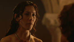 extant_GameOfThrones_3x07-TheBearAndTheMaidenFair_2798