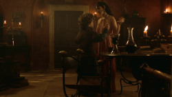 extant_GameOfThrones_3x07-TheBearAndTheMaidenFair_2853