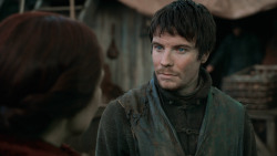 extant_GameOfThrones_3x07-TheBearAndTheMaidenFair_2931