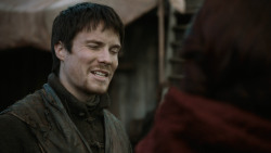 extant_GameOfThrones_3x07-TheBearAndTheMaidenFair_2959