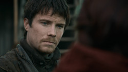 extant_GameOfThrones_3x07-TheBearAndTheMaidenFair_2970