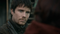 extant_GameOfThrones_3x07-TheBearAndTheMaidenFair_2972