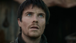 extant_GameOfThrones_3x07-TheBearAndTheMaidenFair_3017