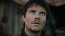 extant_GameOfThrones_3x07-TheBearAndTheMaidenFair_3023