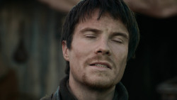 extant_GameOfThrones_3x07-TheBearAndTheMaidenFair_3025