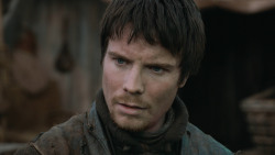 extant_GameOfThrones_3x07-TheBearAndTheMaidenFair_3050
