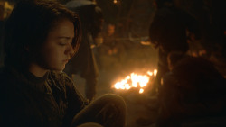 extant_GameOfThrones_3x07-TheBearAndTheMaidenFair_3075