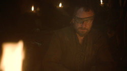 extant_GameOfThrones_3x07-TheBearAndTheMaidenFair_3090