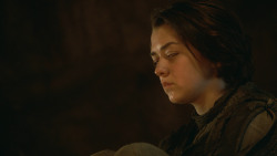 extant_GameOfThrones_3x07-TheBearAndTheMaidenFair_3154