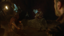 extant_GameOfThrones_3x07-TheBearAndTheMaidenFair_3171