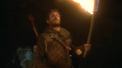 extant_GameOfThrones_3x07-TheBearAndTheMaidenFair_3180