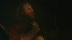 extant_GameOfThrones_3x07-TheBearAndTheMaidenFair_3217