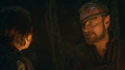 extant_GameOfThrones_3x07-TheBearAndTheMaidenFair_3237
