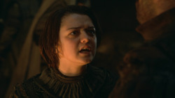 extant_GameOfThrones_3x07-TheBearAndTheMaidenFair_3245