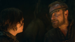 extant_GameOfThrones_3x07-TheBearAndTheMaidenFair_3253
