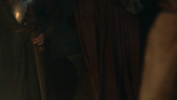extant_GameOfThrones_3x07-TheBearAndTheMaidenFair_3262