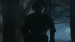 extant_GameOfThrones_3x07-TheBearAndTheMaidenFair_3305