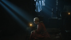 extant_GameOfThrones_3x07-TheBearAndTheMaidenFair_3330