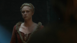extant_GameOfThrones_3x07-TheBearAndTheMaidenFair_3412