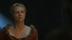 extant_GameOfThrones_3x07-TheBearAndTheMaidenFair_3419