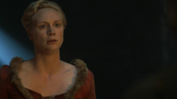 extant_GameOfThrones_3x07-TheBearAndTheMaidenFair_3420