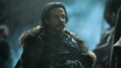 extant_GameOfThrones_3x07-TheBearAndTheMaidenFair_3615