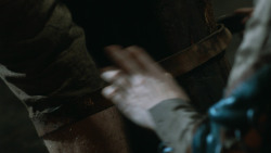 extant_GameOfThrones_3x07-TheBearAndTheMaidenFair_3622