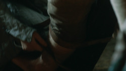 extant_GameOfThrones_3x07-TheBearAndTheMaidenFair_3626