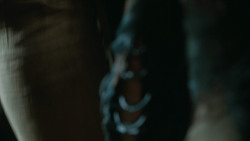 extant_GameOfThrones_3x07-TheBearAndTheMaidenFair_3629