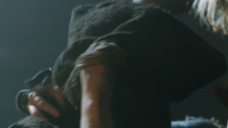 extant_GameOfThrones_3x07-TheBearAndTheMaidenFair_3654