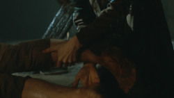 extant_GameOfThrones_3x07-TheBearAndTheMaidenFair_3656