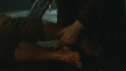 extant_GameOfThrones_3x07-TheBearAndTheMaidenFair_3657