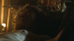 extant_GameOfThrones_3x07-TheBearAndTheMaidenFair_3672