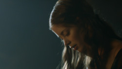 extant_GameOfThrones_3x07-TheBearAndTheMaidenFair_3675