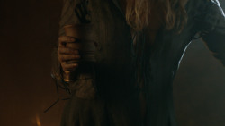 extant_GameOfThrones_3x07-TheBearAndTheMaidenFair_3679