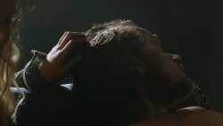 extant_GameOfThrones_3x07-TheBearAndTheMaidenFair_3708