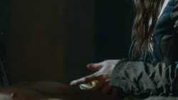 extant_GameOfThrones_3x07-TheBearAndTheMaidenFair_3713
