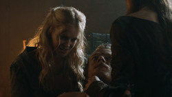 extant_GameOfThrones_3x07-TheBearAndTheMaidenFair_3741