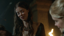 extant_GameOfThrones_3x07-TheBearAndTheMaidenFair_3746