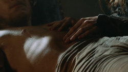 extant_GameOfThrones_3x07-TheBearAndTheMaidenFair_3749