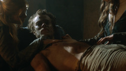 extant_GameOfThrones_3x07-TheBearAndTheMaidenFair_3755