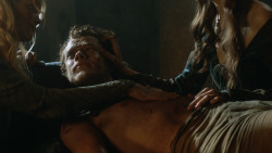 extant_GameOfThrones_3x07-TheBearAndTheMaidenFair_3763