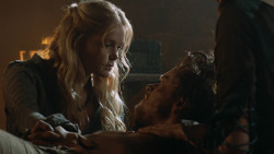 extant_GameOfThrones_3x07-TheBearAndTheMaidenFair_3773