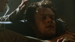 extant_GameOfThrones_3x07-TheBearAndTheMaidenFair_3778