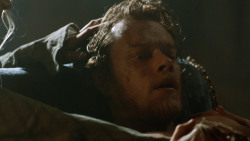 extant_GameOfThrones_3x07-TheBearAndTheMaidenFair_3779