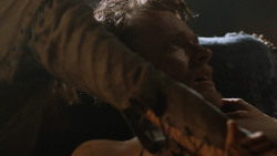 extant_GameOfThrones_3x07-TheBearAndTheMaidenFair_3785