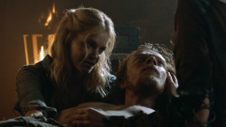 extant_GameOfThrones_3x07-TheBearAndTheMaidenFair_3794