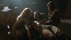 extant_GameOfThrones_3x07-TheBearAndTheMaidenFair_3804