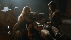 extant_GameOfThrones_3x07-TheBearAndTheMaidenFair_3806